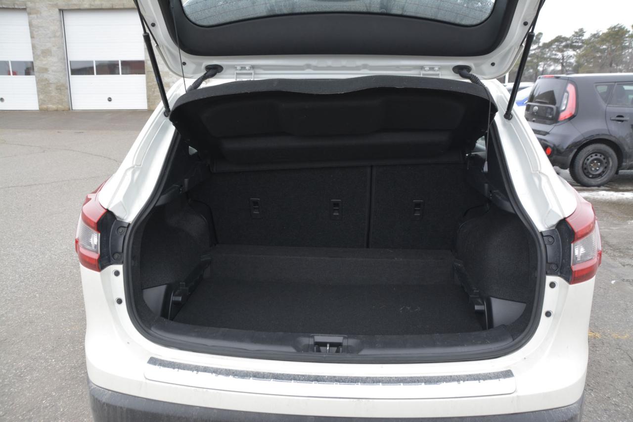 2023 Nissan Qashqai QASHQAI SV Photo