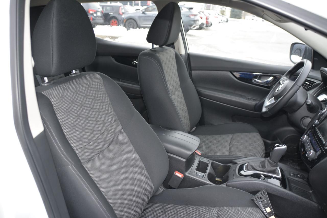 2023 Nissan Qashqai QASHQAI SV Photo