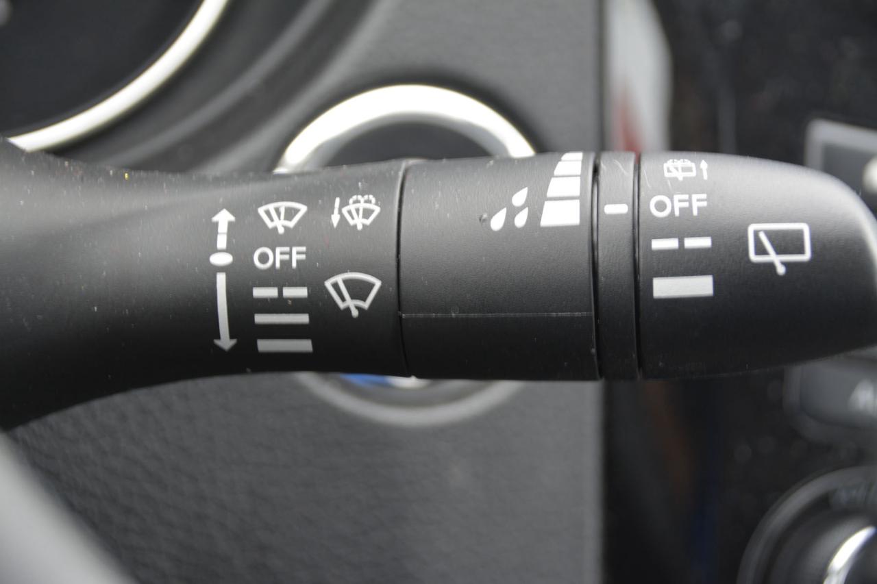 2023 Nissan Qashqai QASHQAI SV Photo