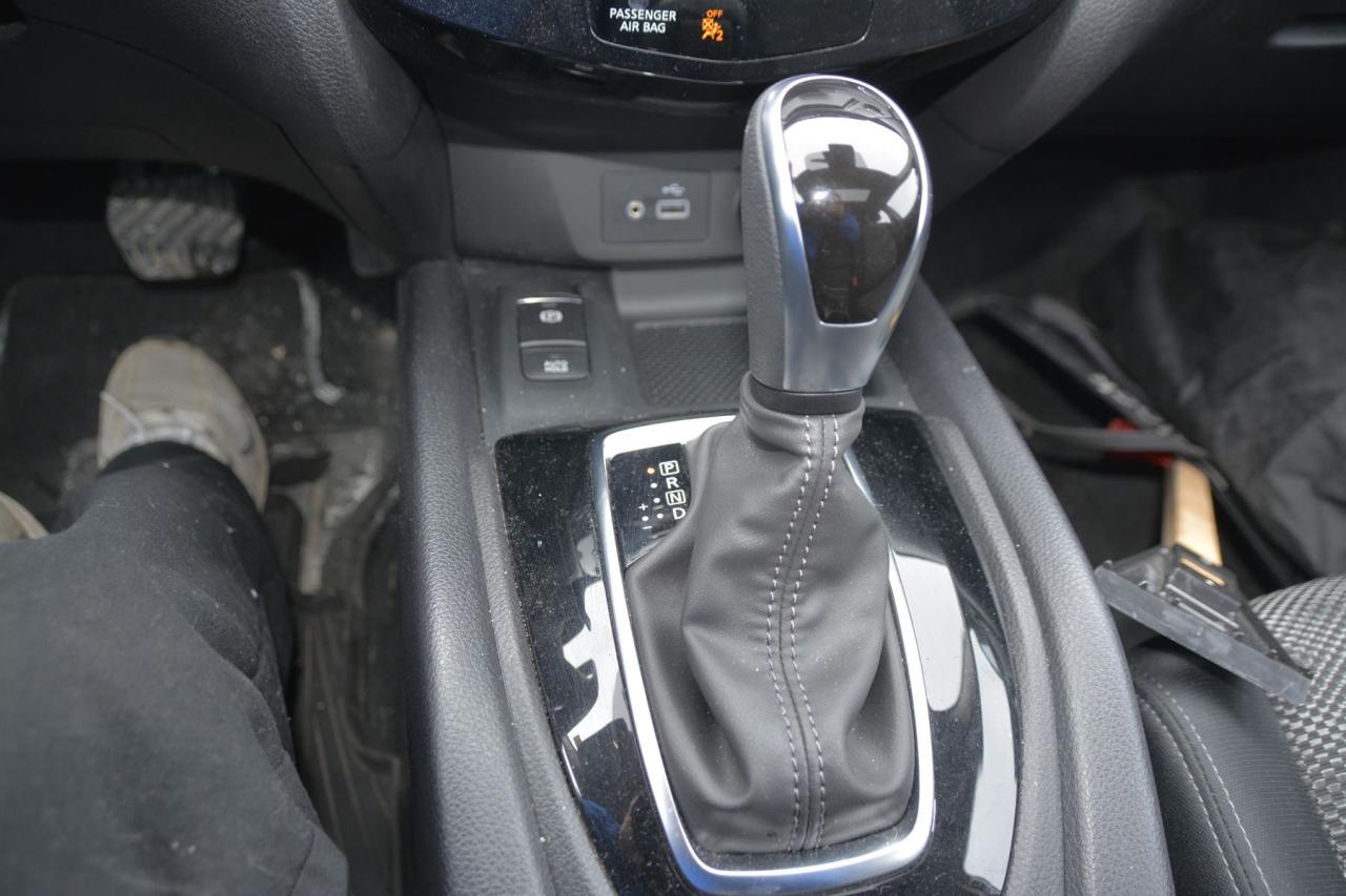 2023 Nissan Qashqai QASHQAI SV Photo