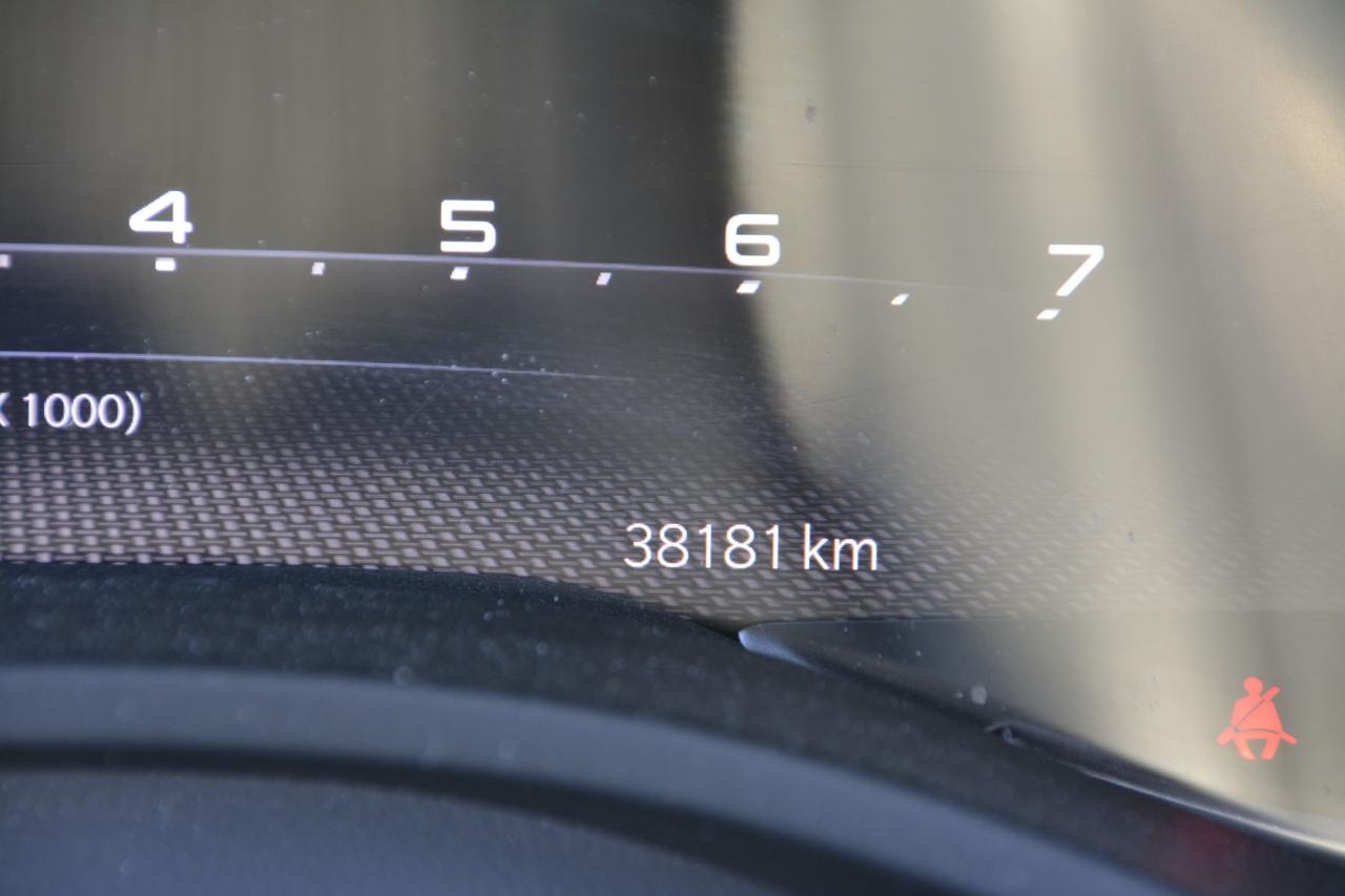 2023 RAM 1500 1500 SPORT Photo3