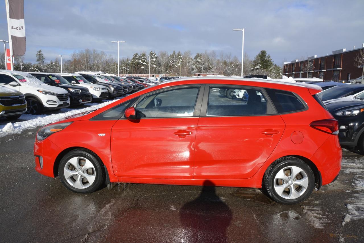 2016 Kia Rondo RONDO Photo