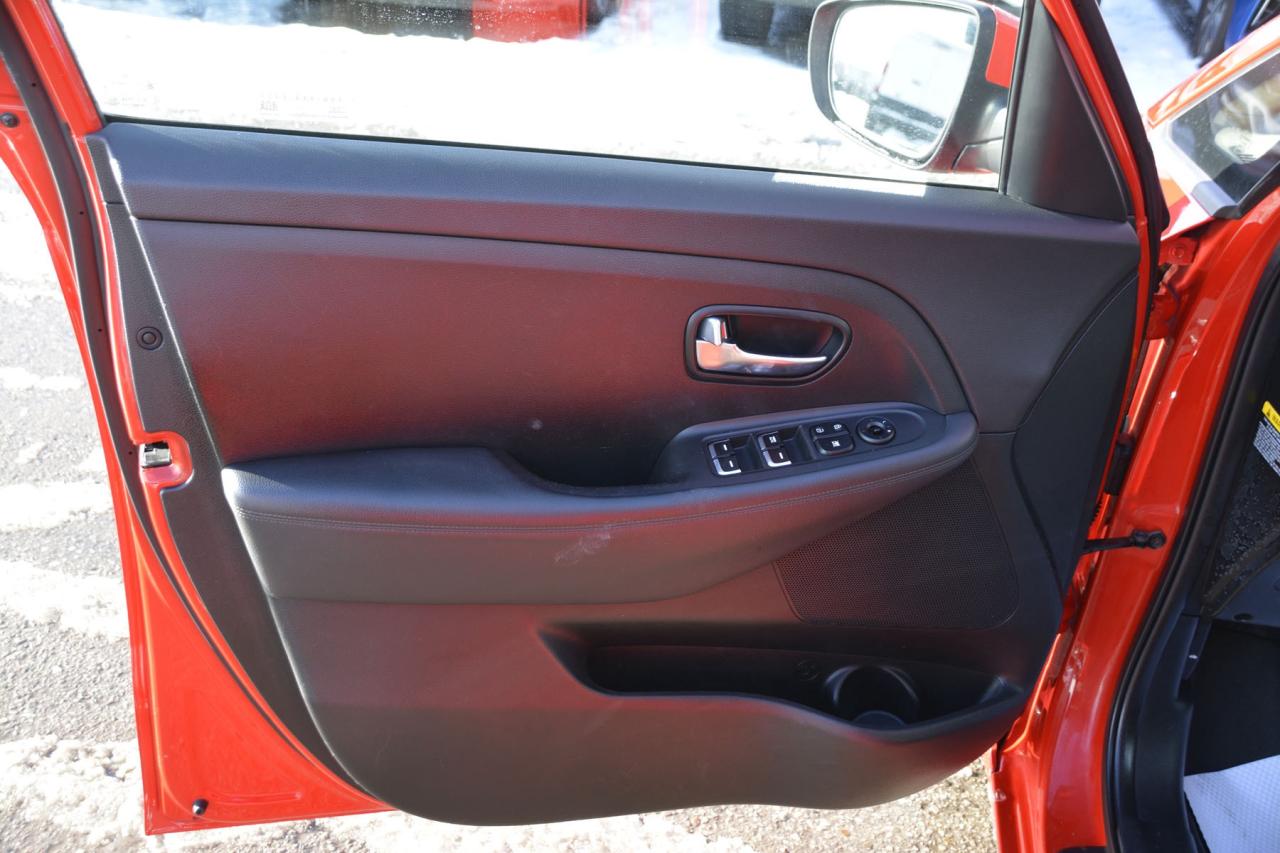 2016 Kia Rondo RONDO Photo