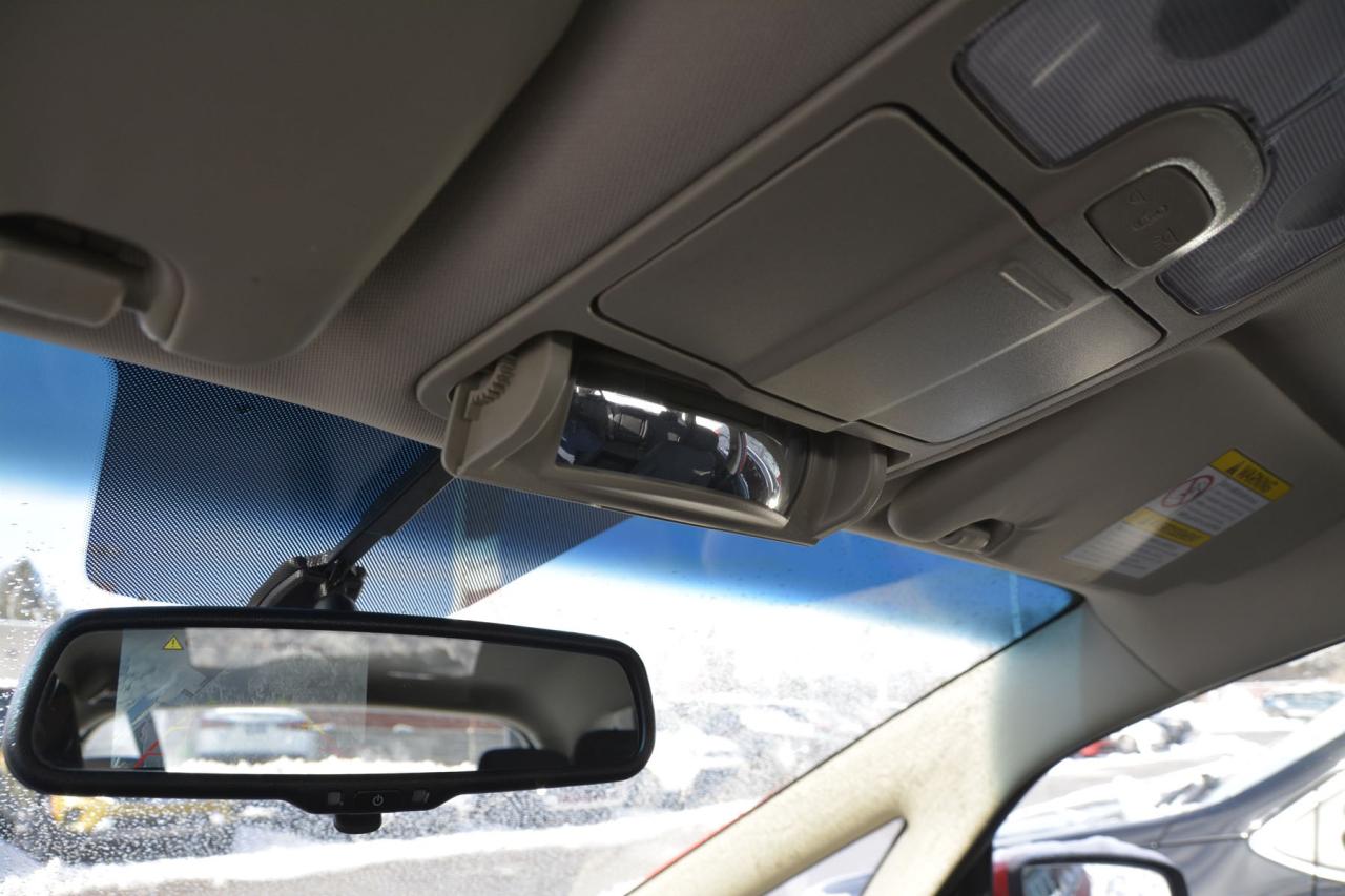 2016 Kia Rondo RONDO Photo