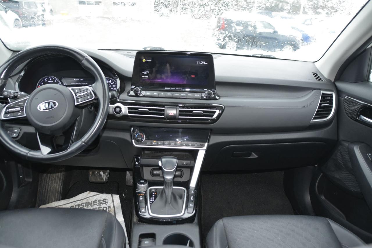 2021 Kia Seltos SELTOS EX Photo