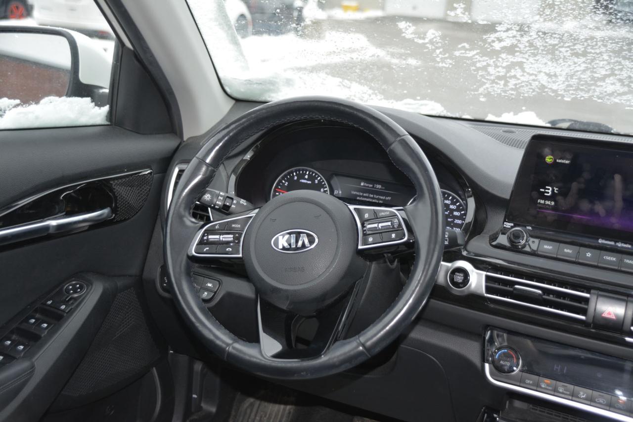 2021 Kia Seltos SELTOS EX Photo