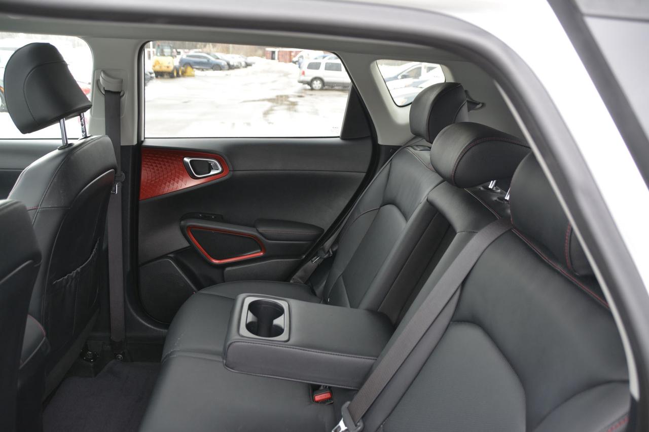 2022 Kia Soul GT-LINE Limited IVT Photo
