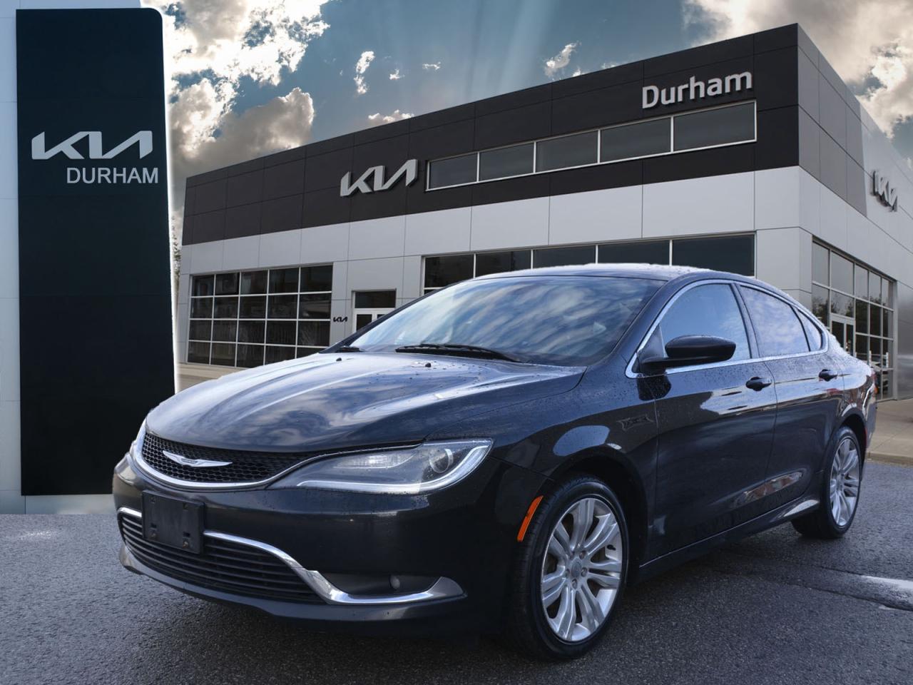 2016 Chrysler 200 200 LIMITED Photo0