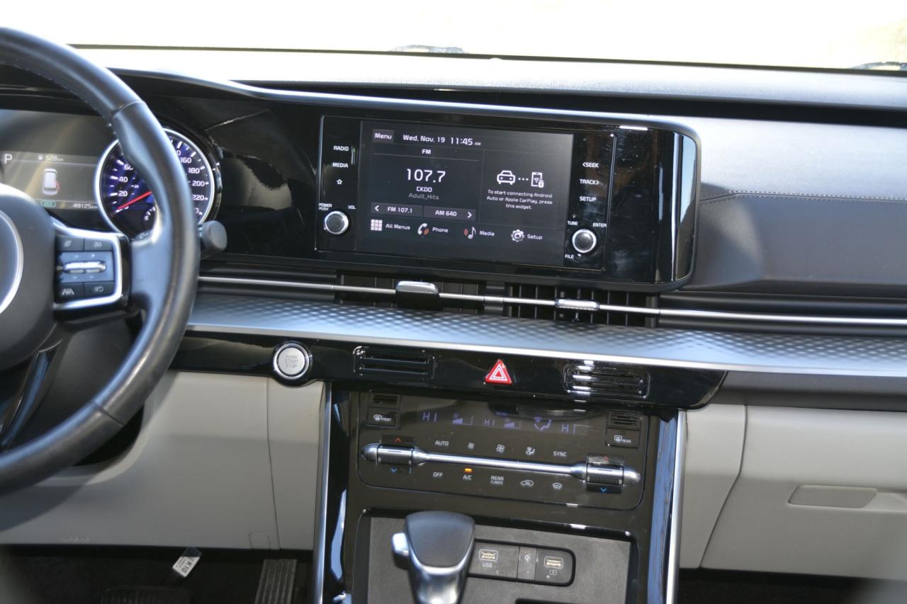 2023 Kia Carnival CARNIVAL LX Photo