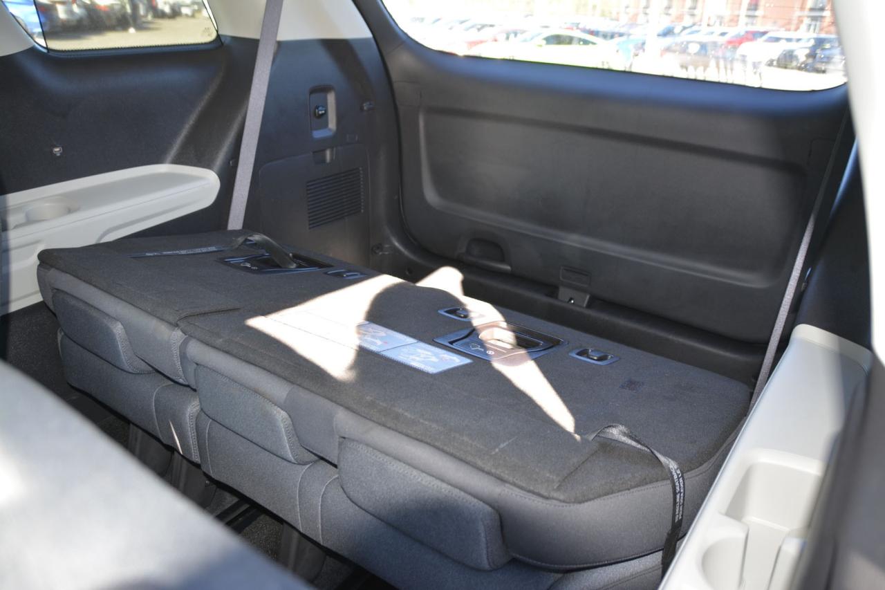 2023 Kia Carnival CARNIVAL LX Photo