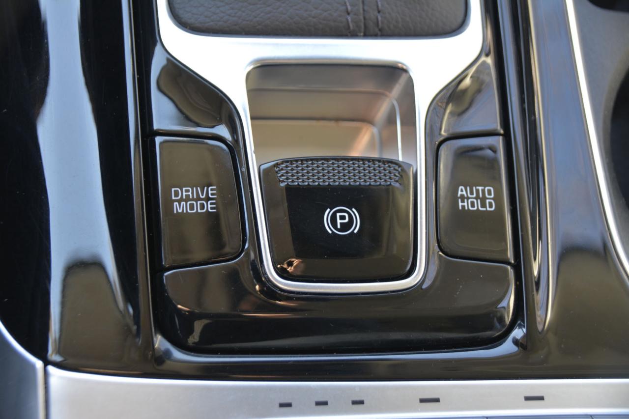 2023 Kia Carnival CARNIVAL LX Photo