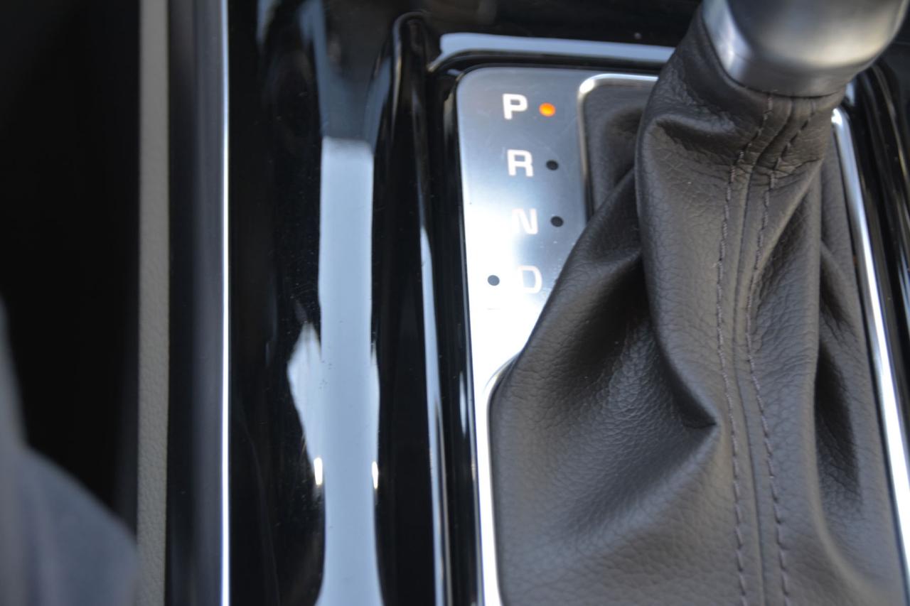 2023 Kia Carnival CARNIVAL LX Photo