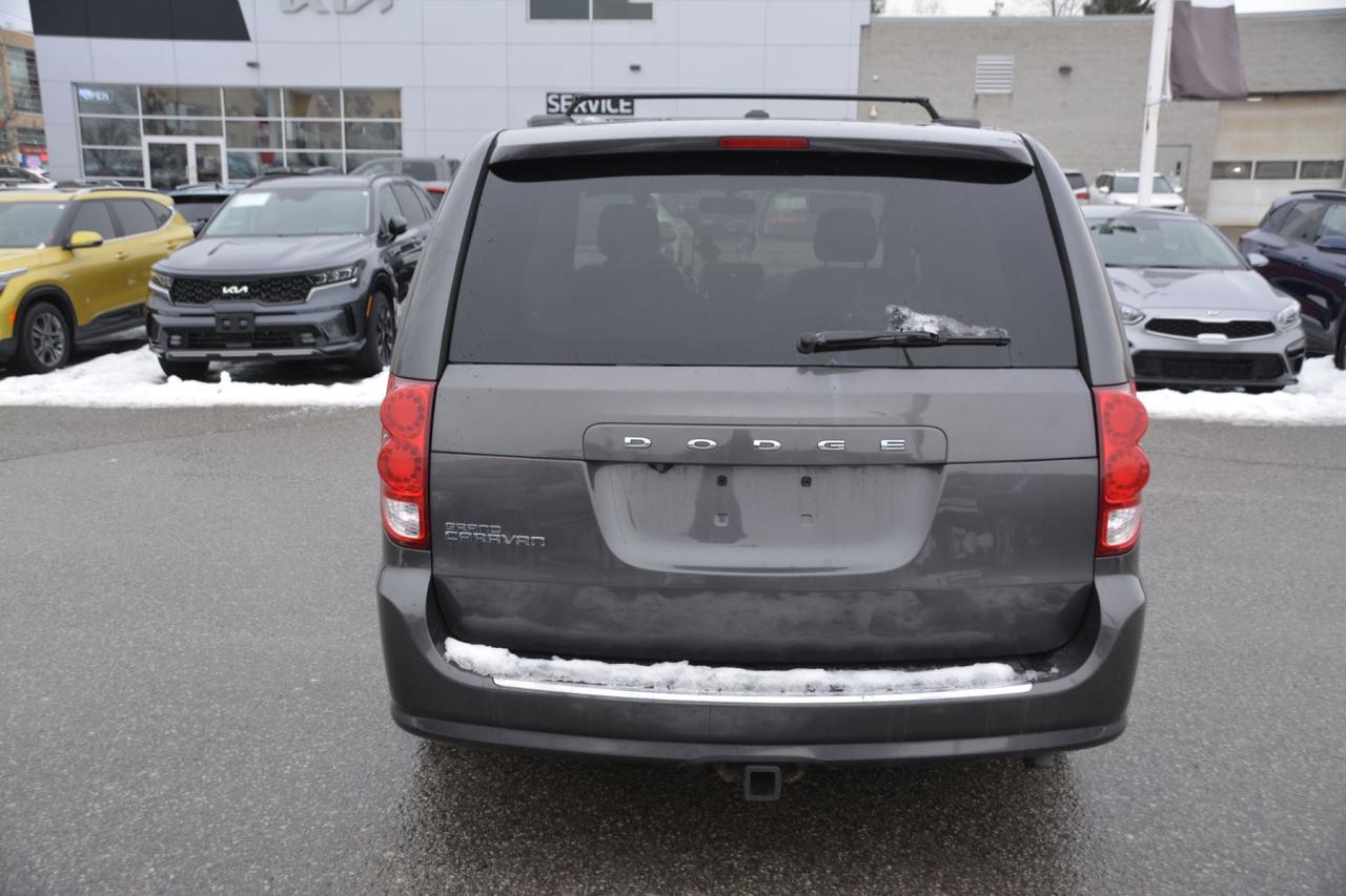 2014 Dodge Grand Caravan GRAND CARAVAN SE Photo