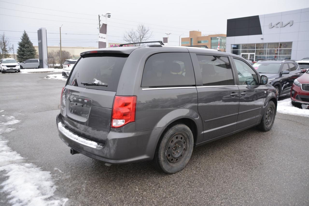 2014 Dodge Grand Caravan GRAND CARAVAN SE Photo