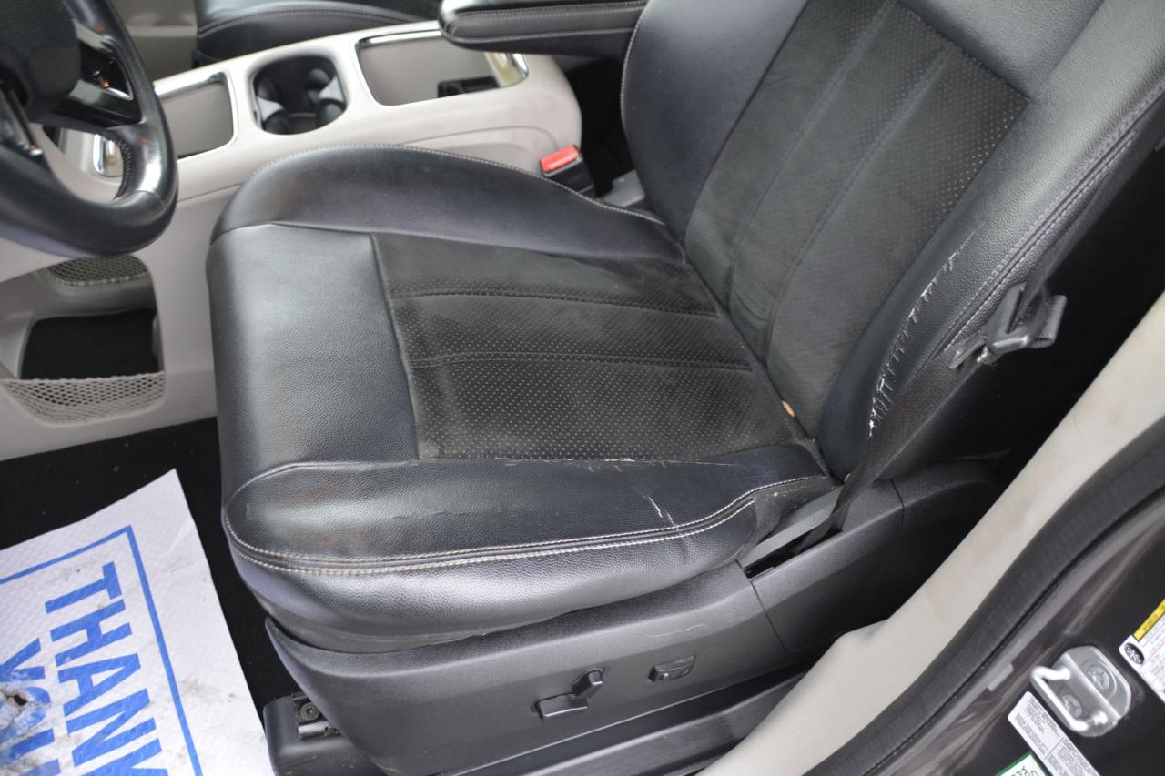 2014 Dodge Grand Caravan GRAND CARAVAN SE Photo