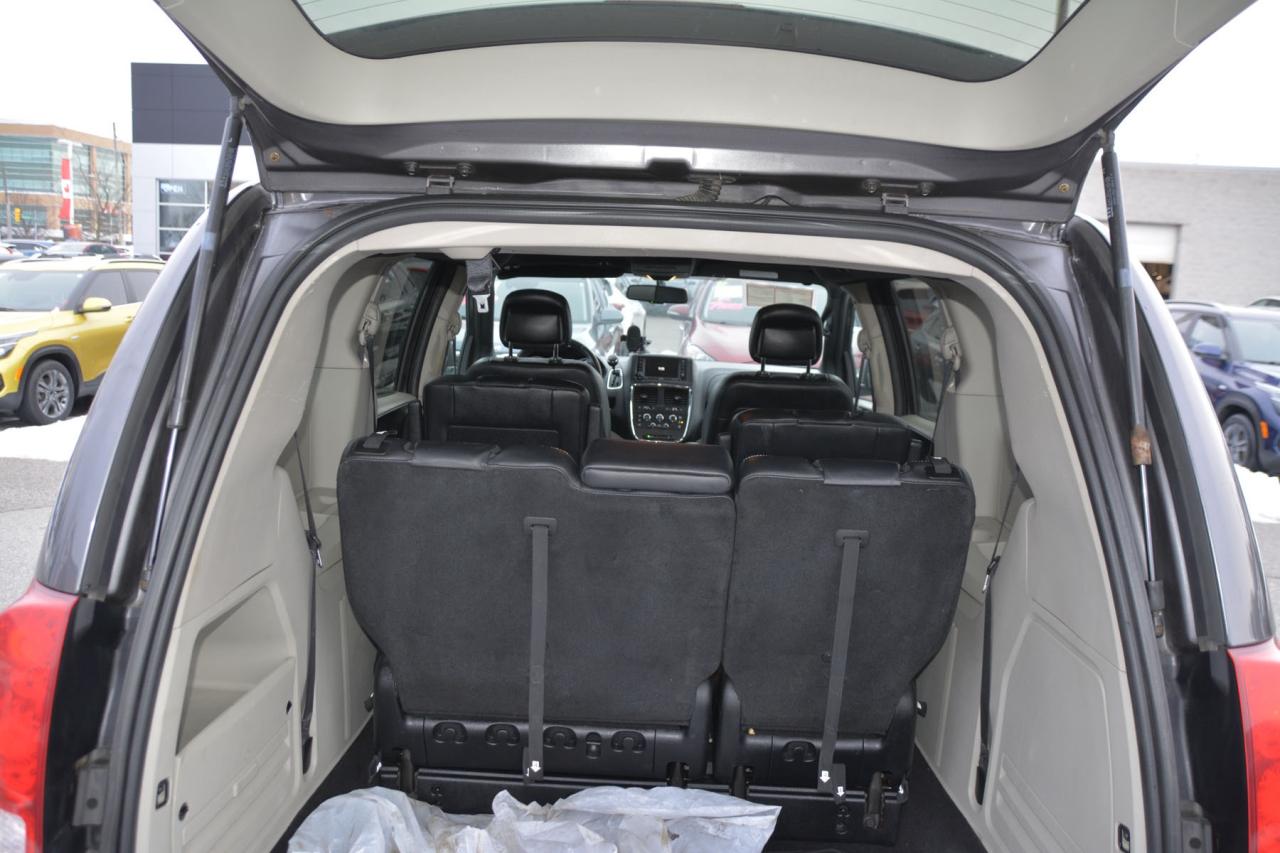 2014 Dodge Grand Caravan GRAND CARAVAN SE Photo