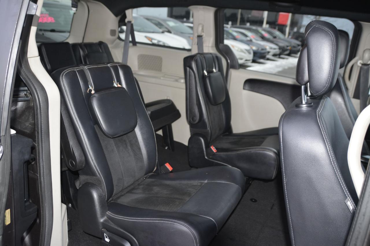 2014 Dodge Grand Caravan GRAND CARAVAN SE Photo