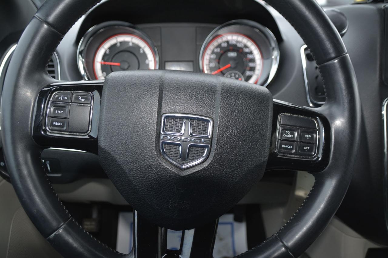 2014 Dodge Grand Caravan GRAND CARAVAN SE Photo