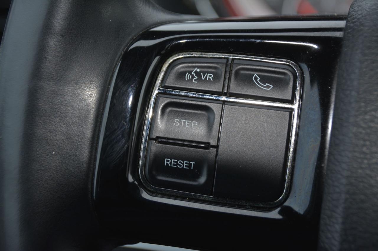 2014 Dodge Grand Caravan GRAND CARAVAN SE Photo