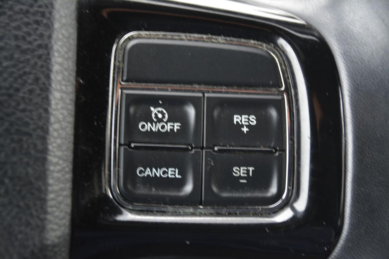 2014 Dodge Grand Caravan GRAND CARAVAN SE Photo