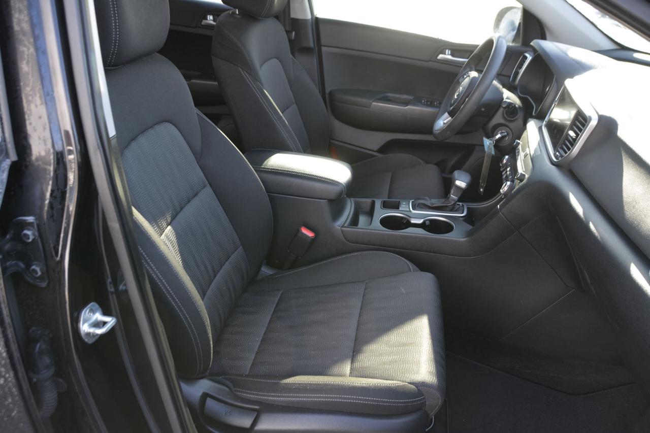 2021 Kia Sportage SPORTAGE LX Photo