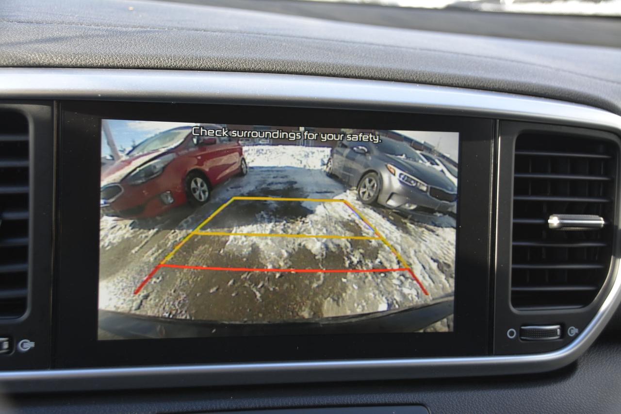 2021 Kia Sportage LX Photo