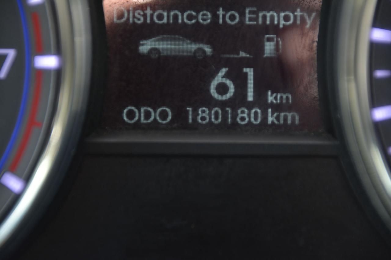 2011 Hyundai Sonata SONATA GLS Photo4