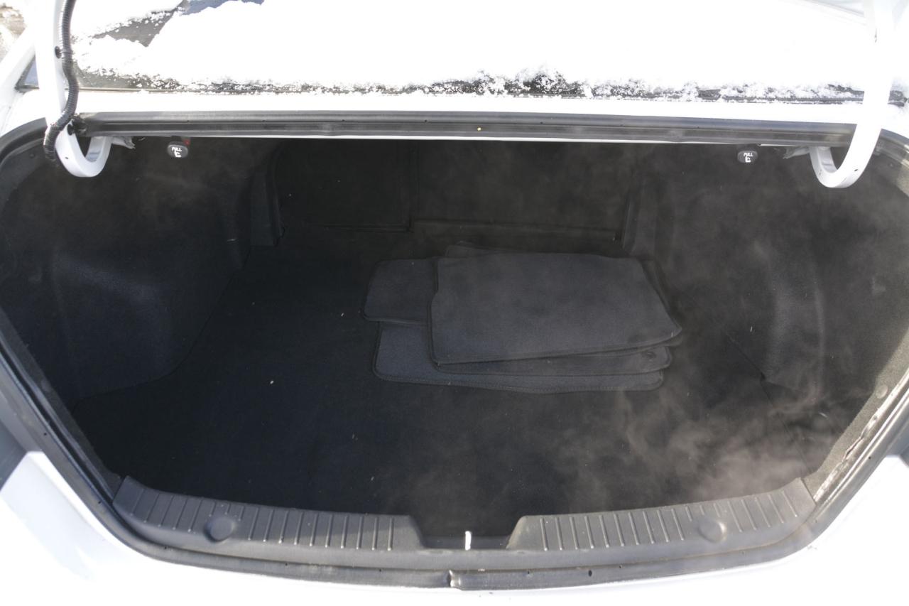 2011 Hyundai Sonata SONATA GLS Photo