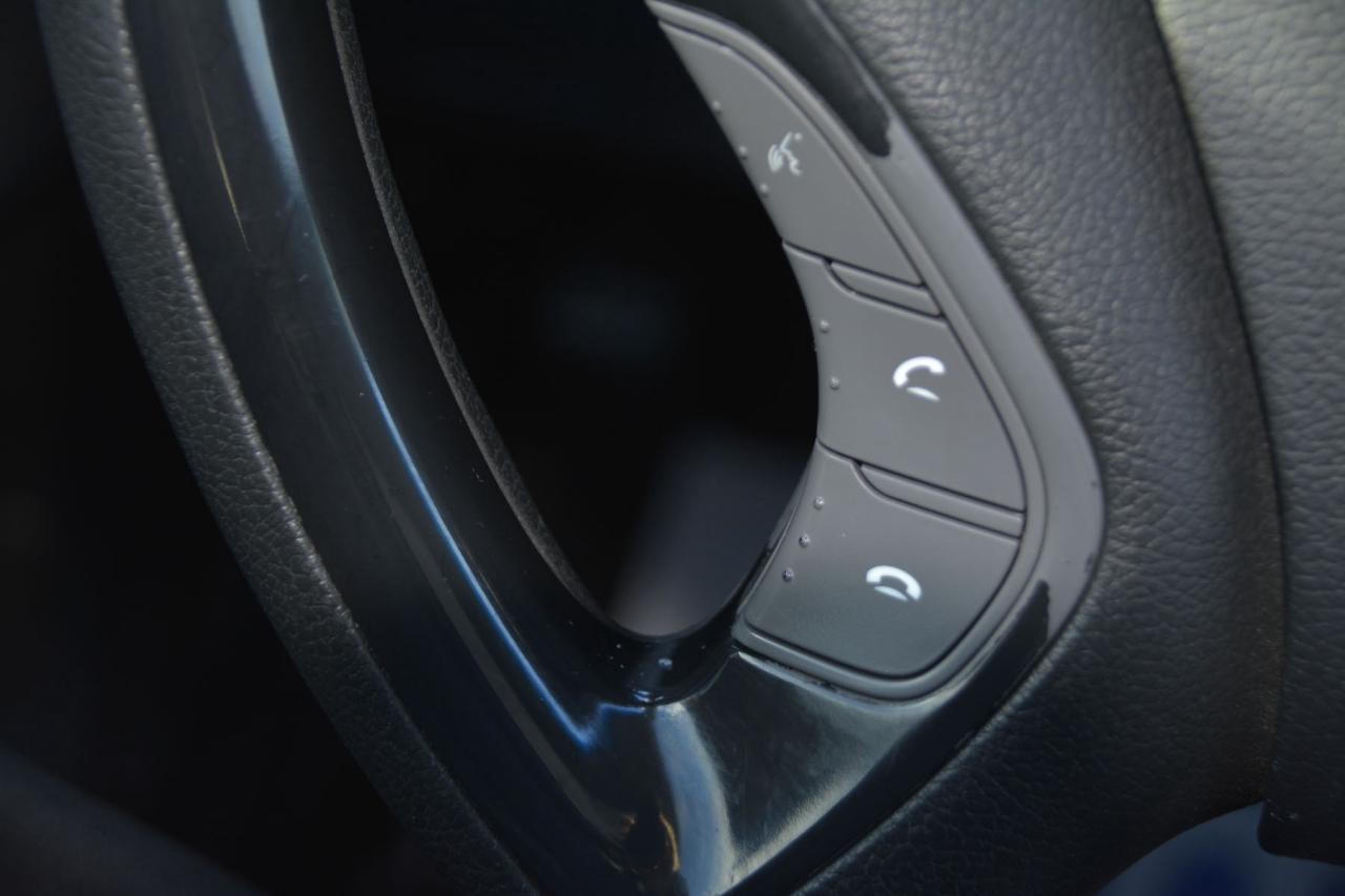 2011 Hyundai Sonata SONATA GLS Photo