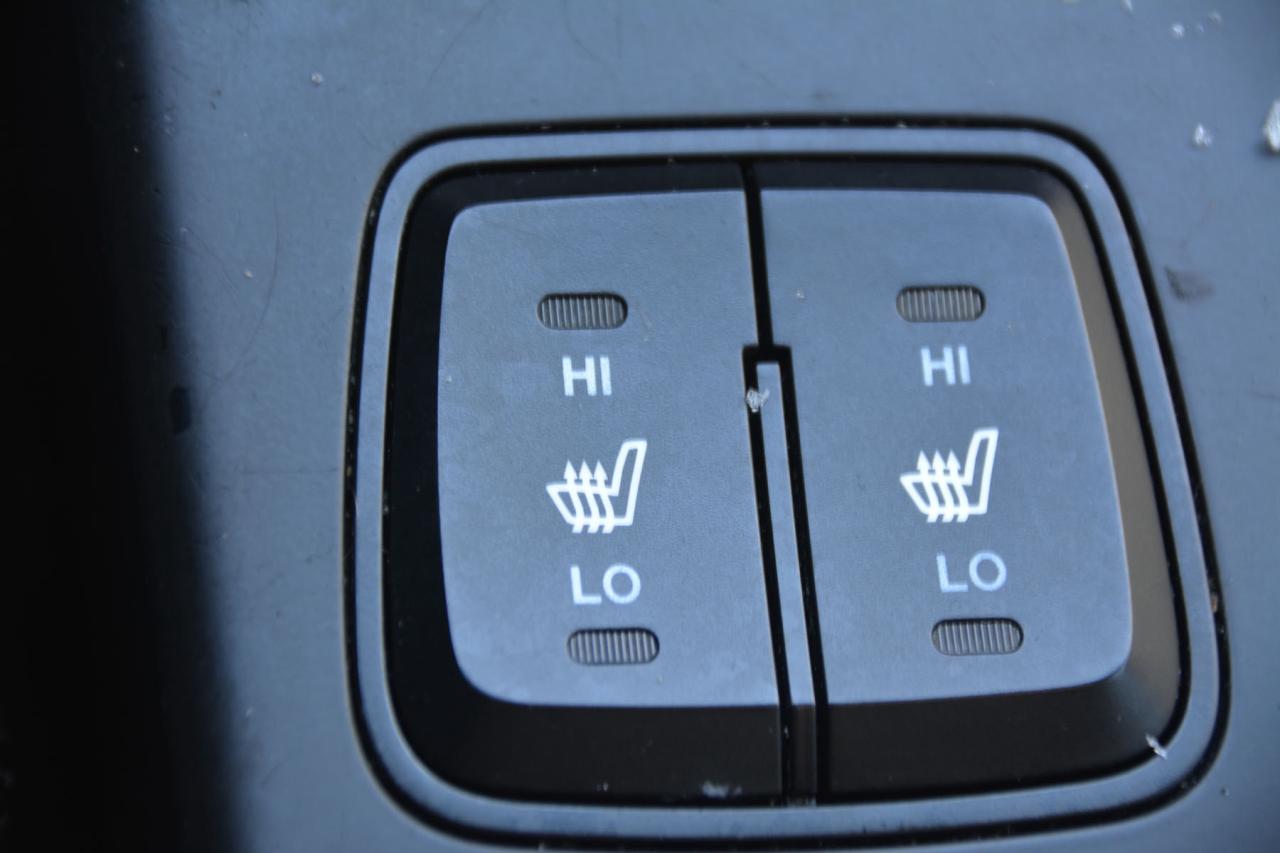 2011 Hyundai Sonata SONATA GLS Photo