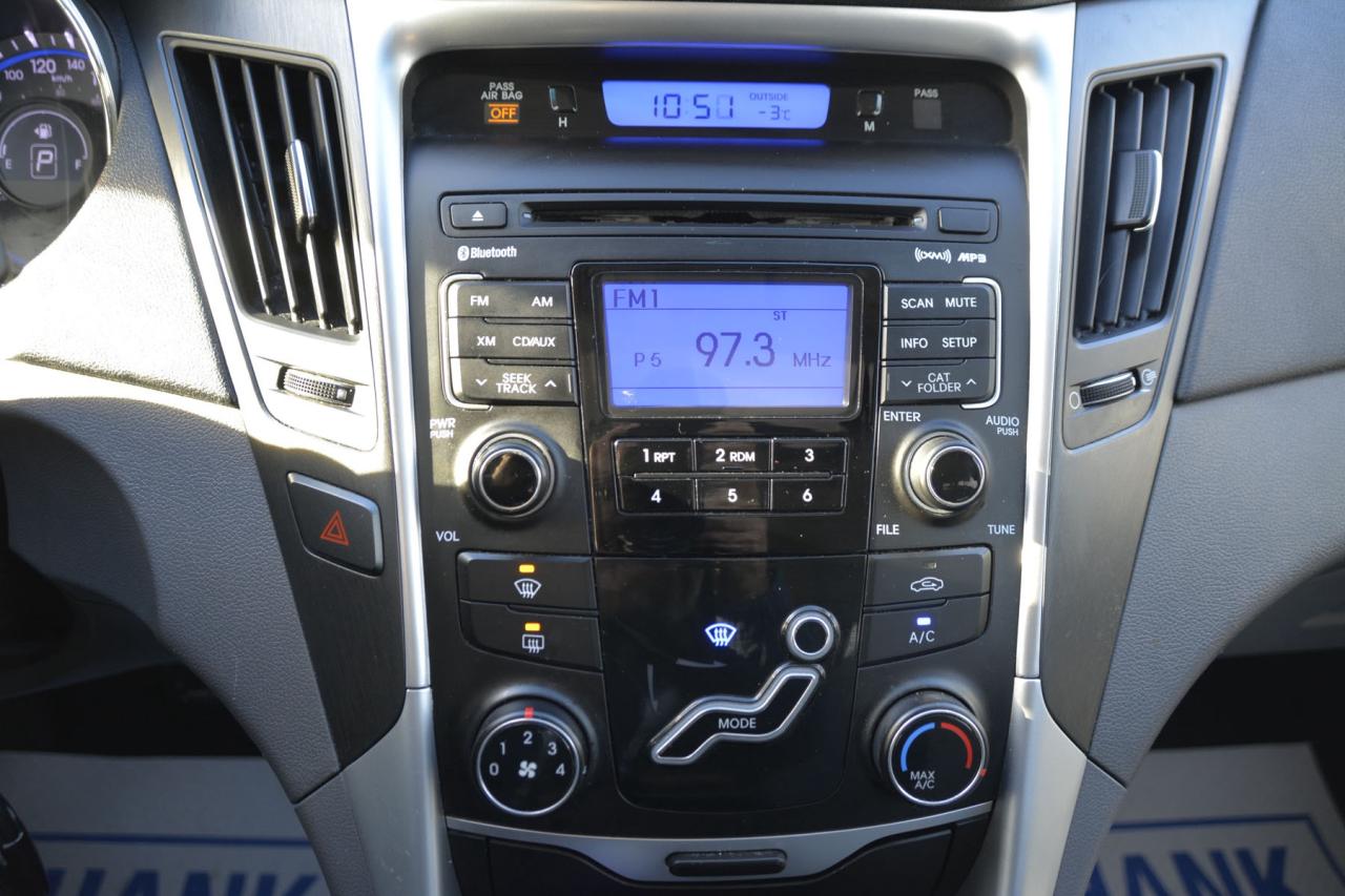 2011 Hyundai Sonata SONATA GLS Photo