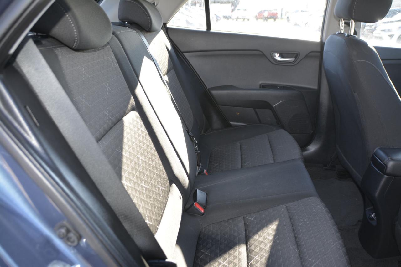 2023 Kia Rio 5-door RIO S Photo