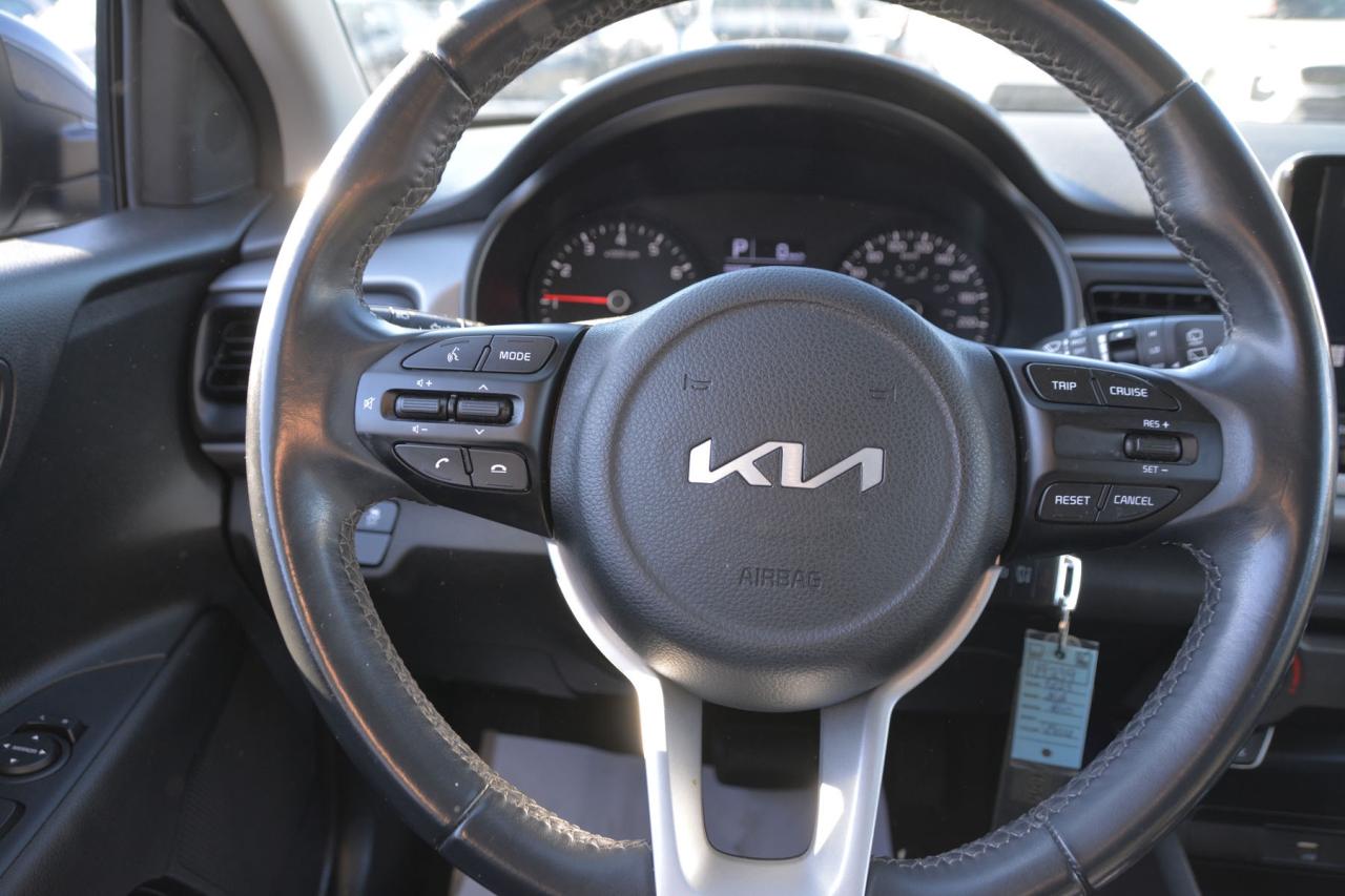 2023 Kia Rio 5-door RIO S Photo