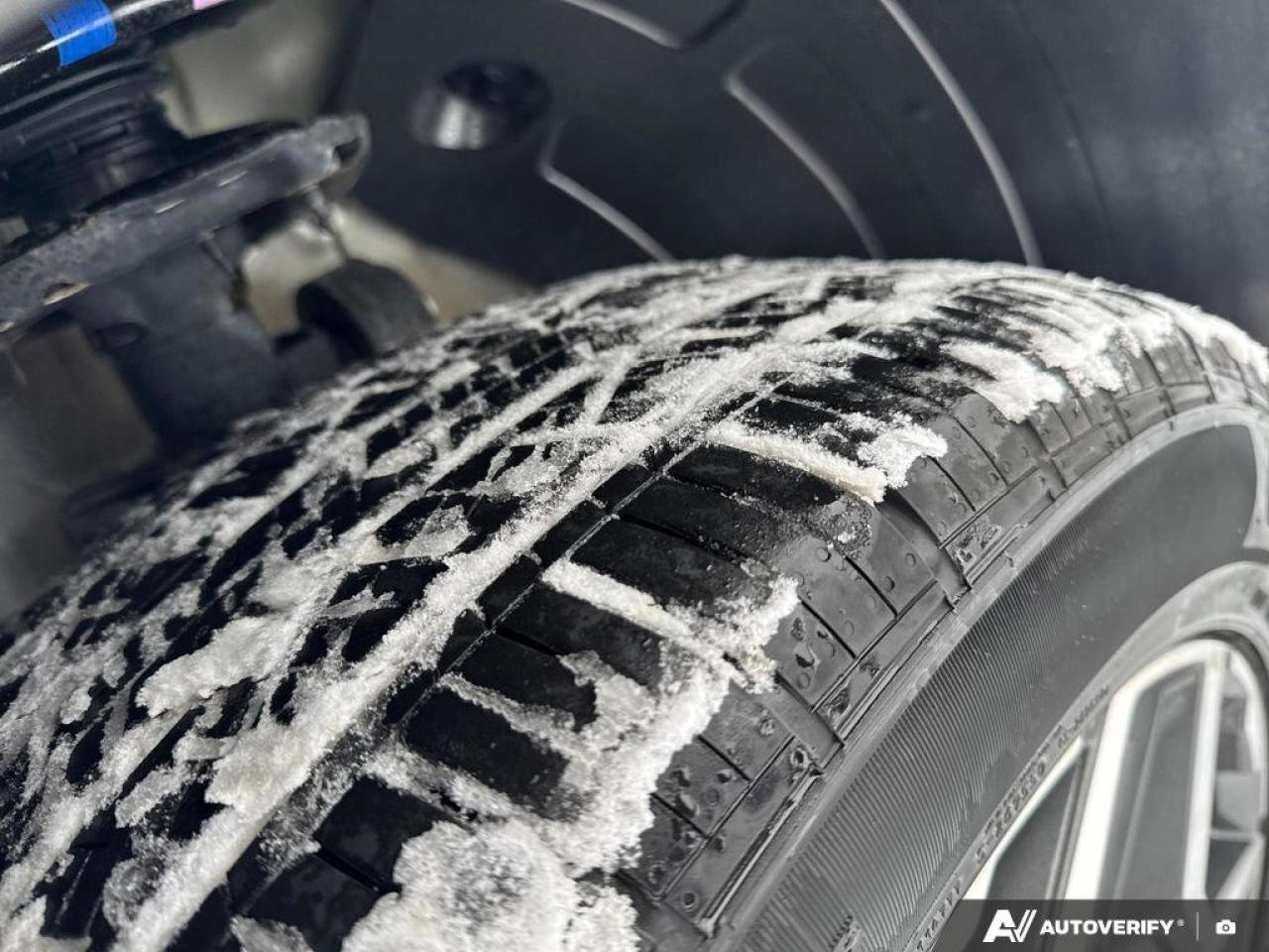 2023 Hyundai Santa Fe Hybrid Luxury   Panoramic Moonroof   Ventilated Seats   W Photo