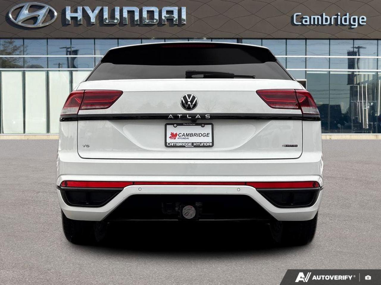 2023 Volkswagen Atlas Cross Sport Highline Photo