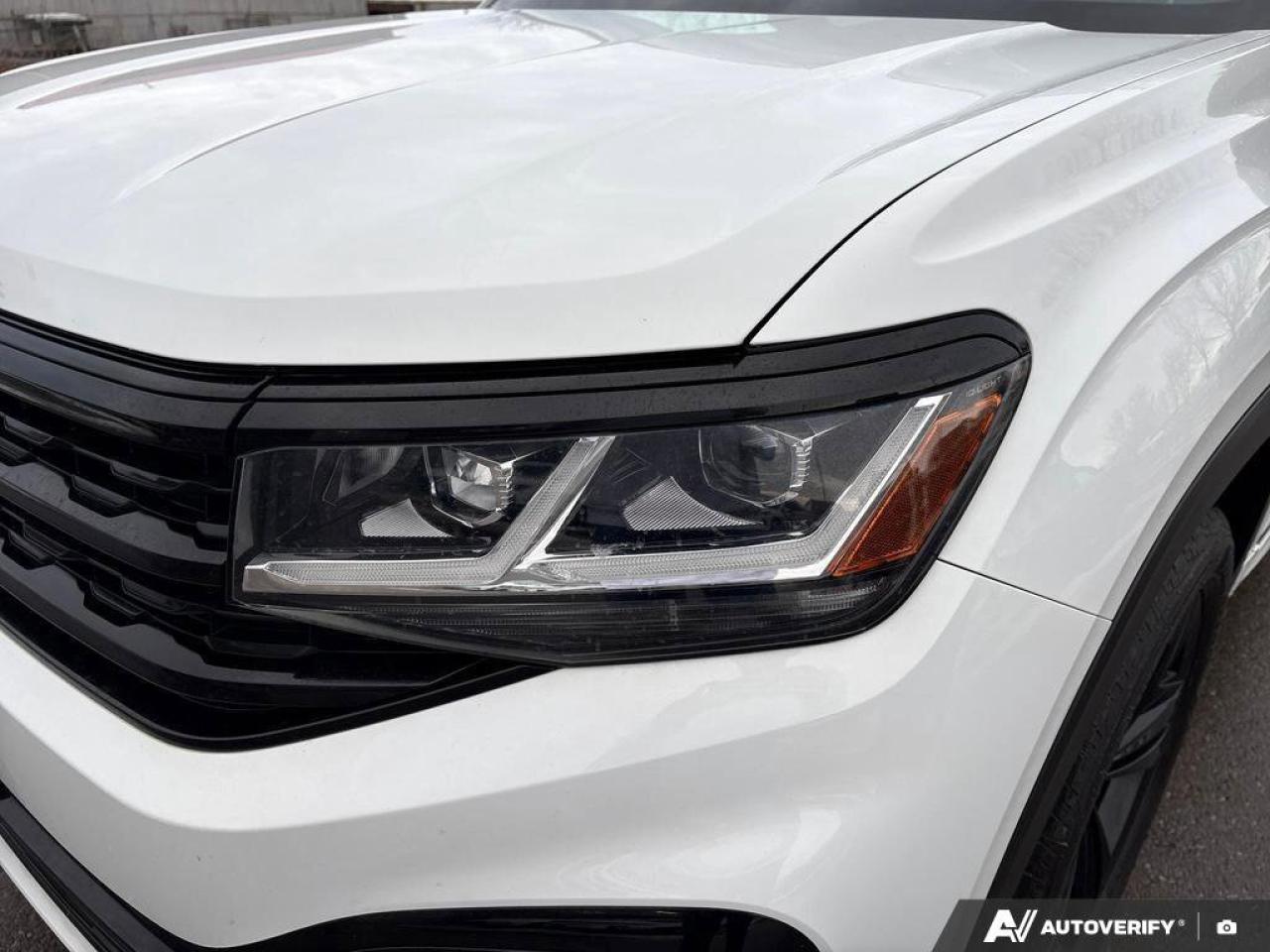 2023 Volkswagen Atlas Cross Sport Highline Photo