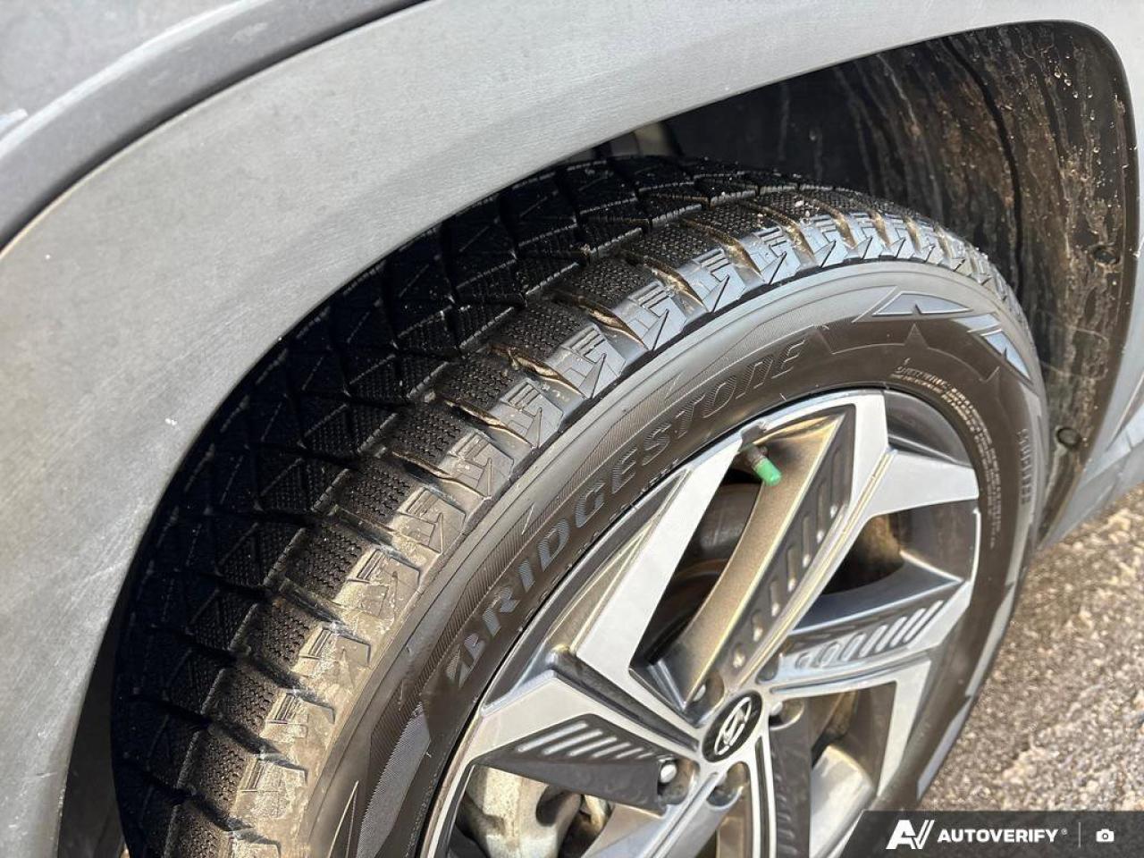 2023 Hyundai Tucson Hybrid Luxury Photo