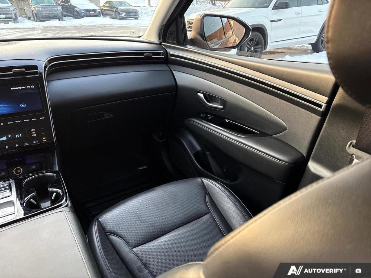 2023 Hyundai Tucson Hybrid Luxury Photo