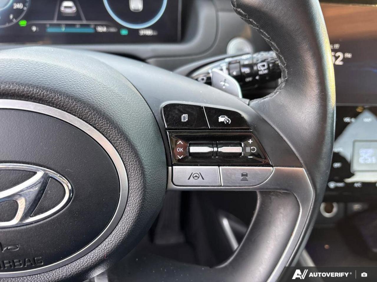 2023 Hyundai Tucson Hybrid Luxury Hybrid   Panoramic Sunroof   Bose® Premium Photo