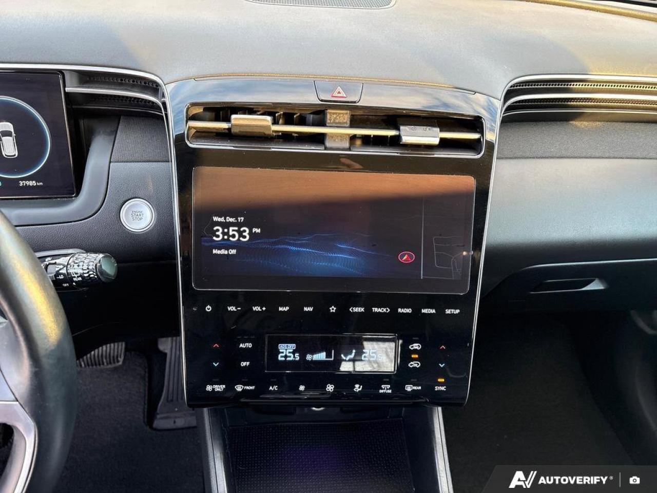 2023 Hyundai Tucson Hybrid Luxury Hybrid   Panoramic Sunroof   Bose® Premium Photo