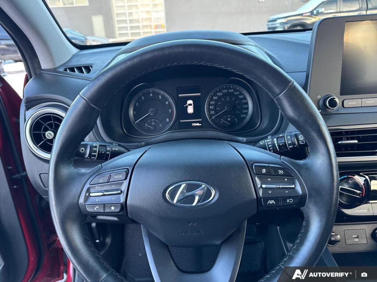 2022 Hyundai KONA Preferred   BLIND SPOT   CARPLAY   HEATED SEATS Photo