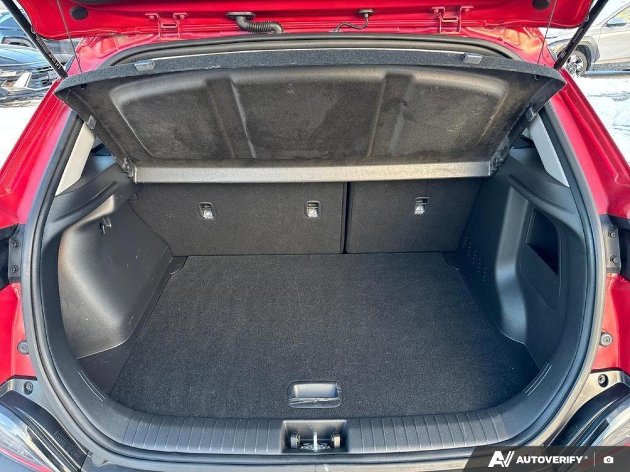 2022 Hyundai KONA Preferred   BLIND SPOT   CARPLAY   HEATED SEATS Photo