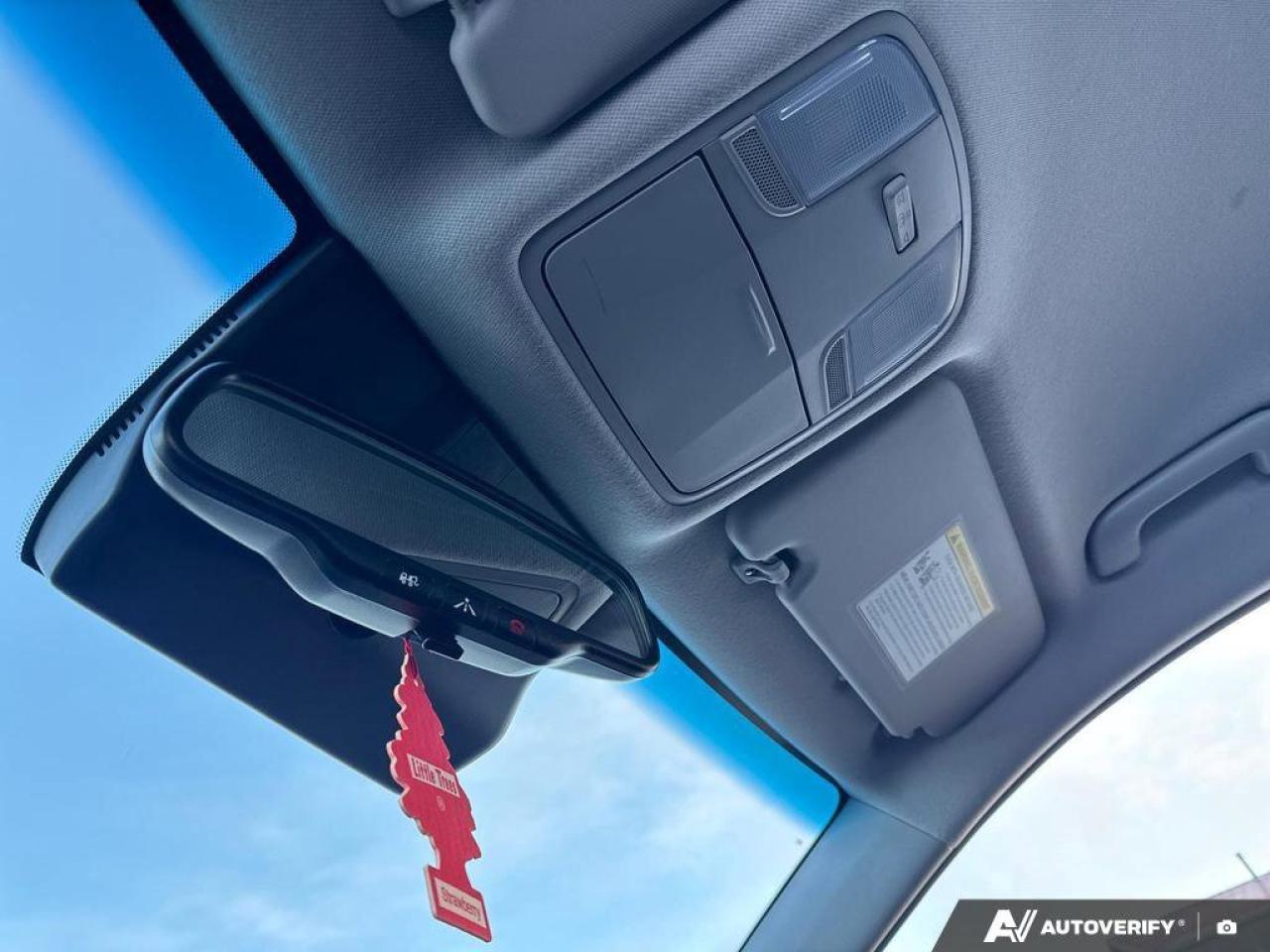 2022 Hyundai KONA Preferred   BLIND SPOT   CARPLAY   HEATED SEATS Photo