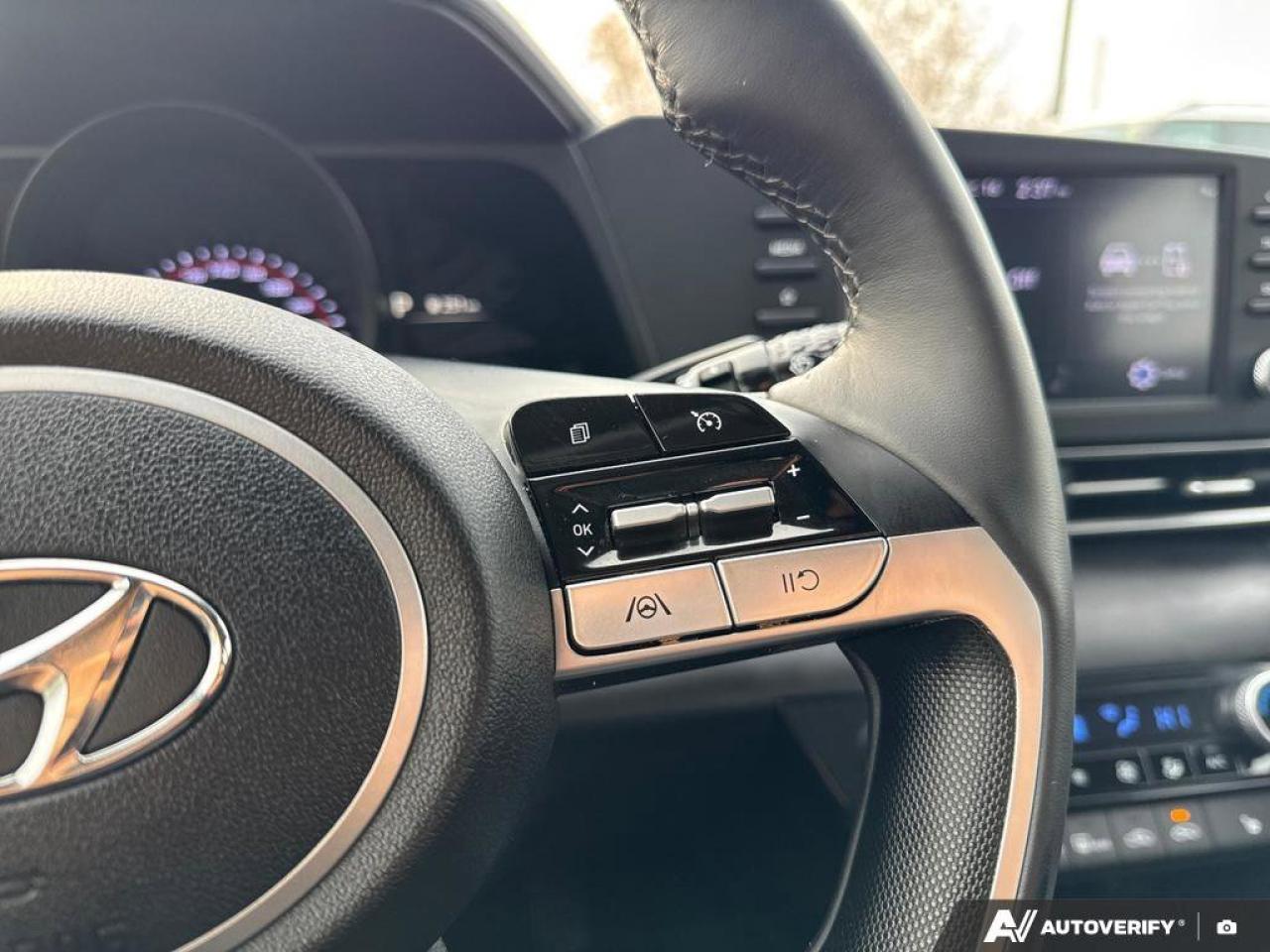 2022 Hyundai Elantra Preferred Photo