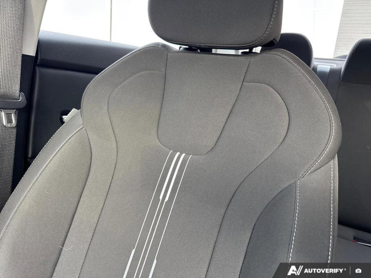 2022 Hyundai Elantra Preferred Photo