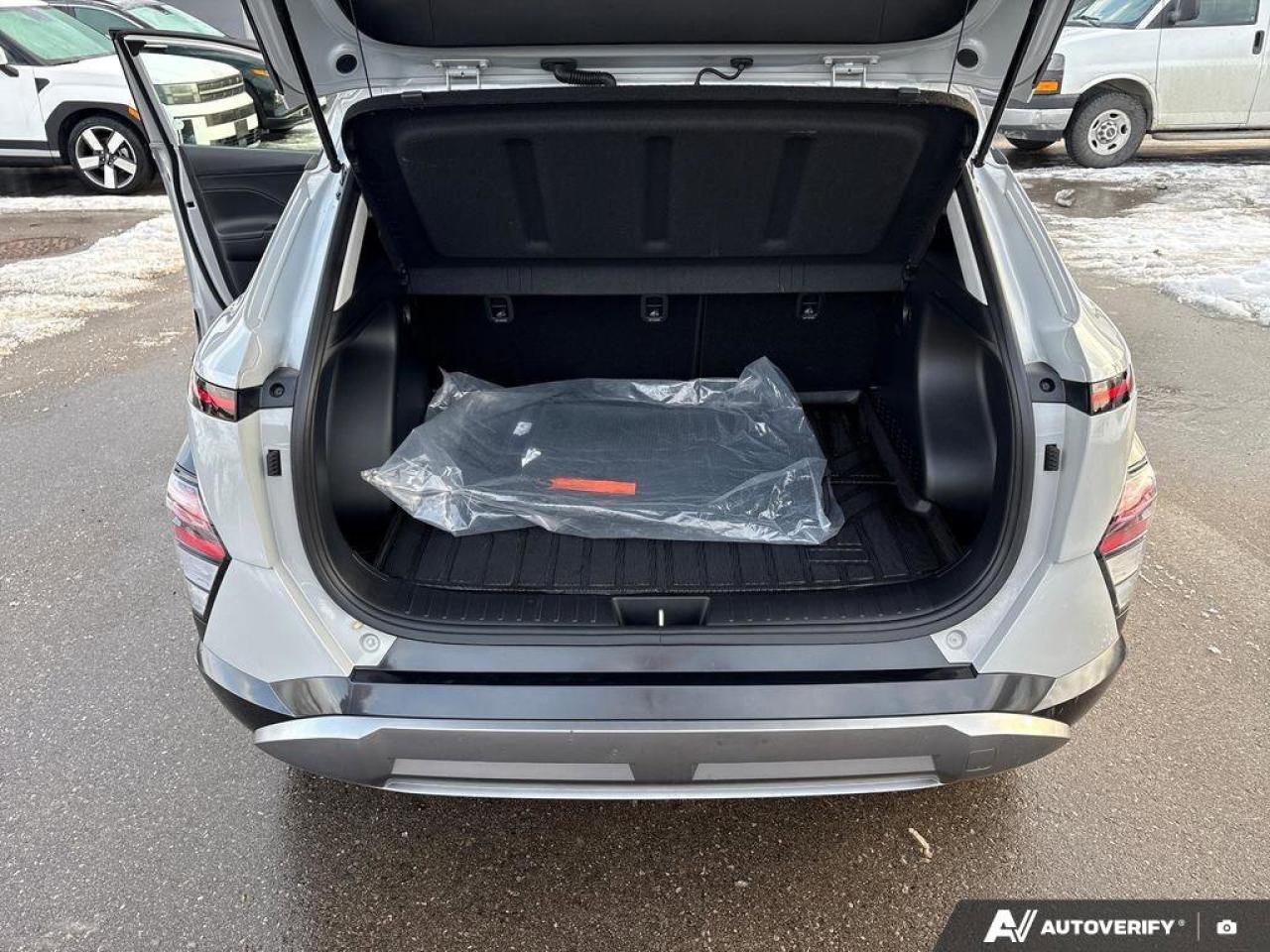 2025 Hyundai KONA Preferred Trend Package   Power Sunroof   Leather Photo