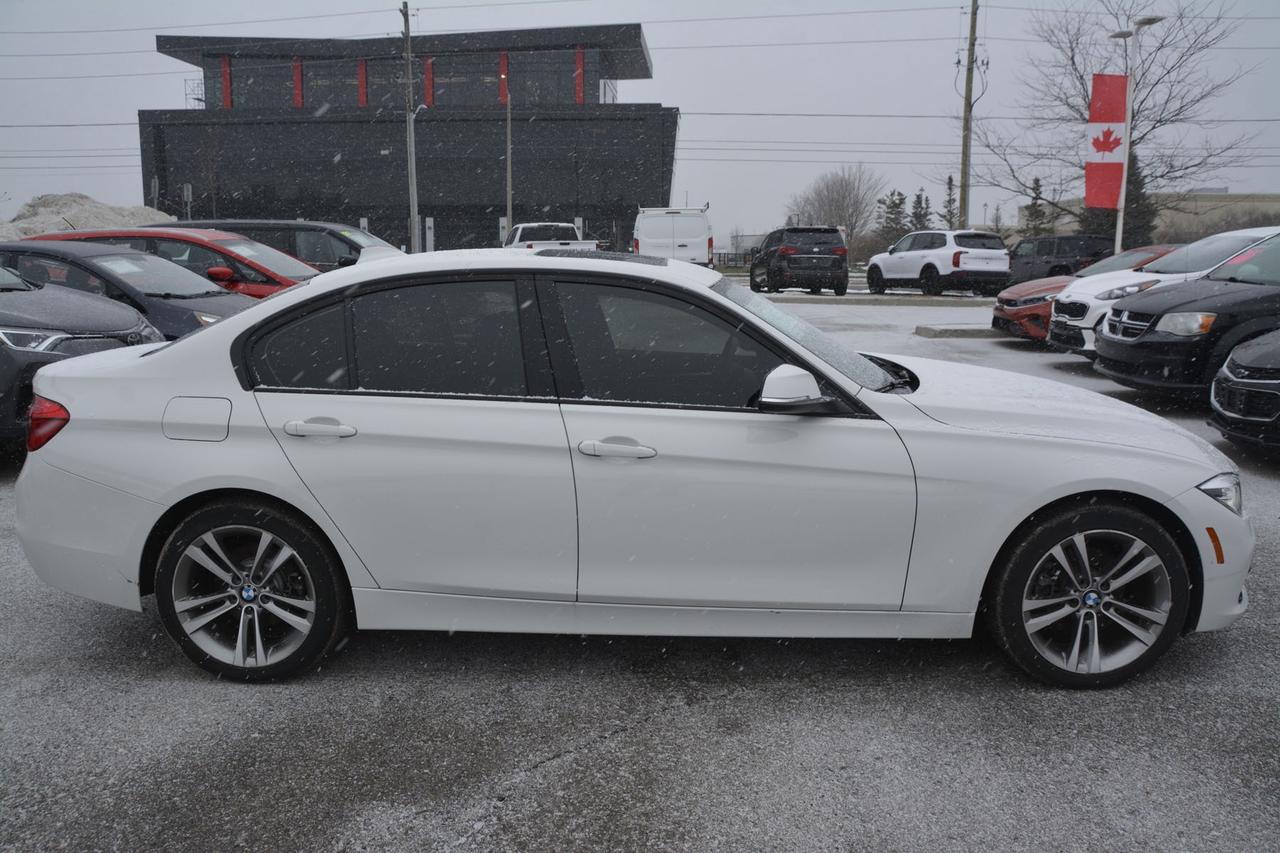 2018 BMW 3 Series 330i xDrive Photo