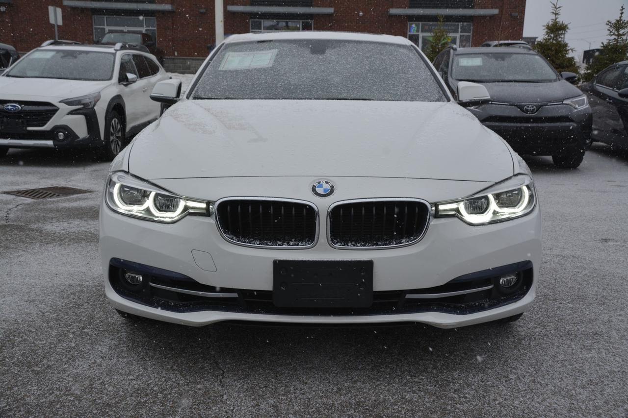 2018 BMW 3 Series 330i xDrive Photo