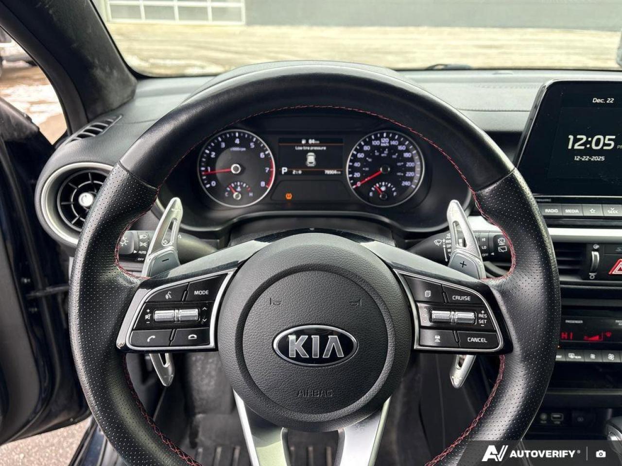 2020 Kia Forte5 GT   CLEAN CARFAX   HEATED AND VENTILATED  SPORT B Photo