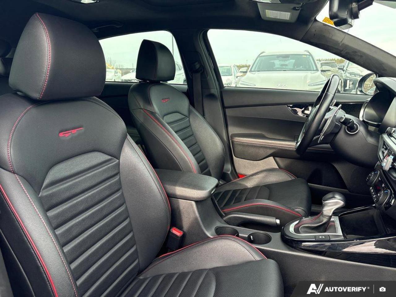 2020 Kia Forte5 GT   CLEAN CARFAX   HEATED AND VENTILATED  SPORT B Photo